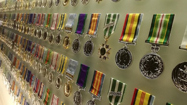 Médaille de pompier : un hommage au courage et au service